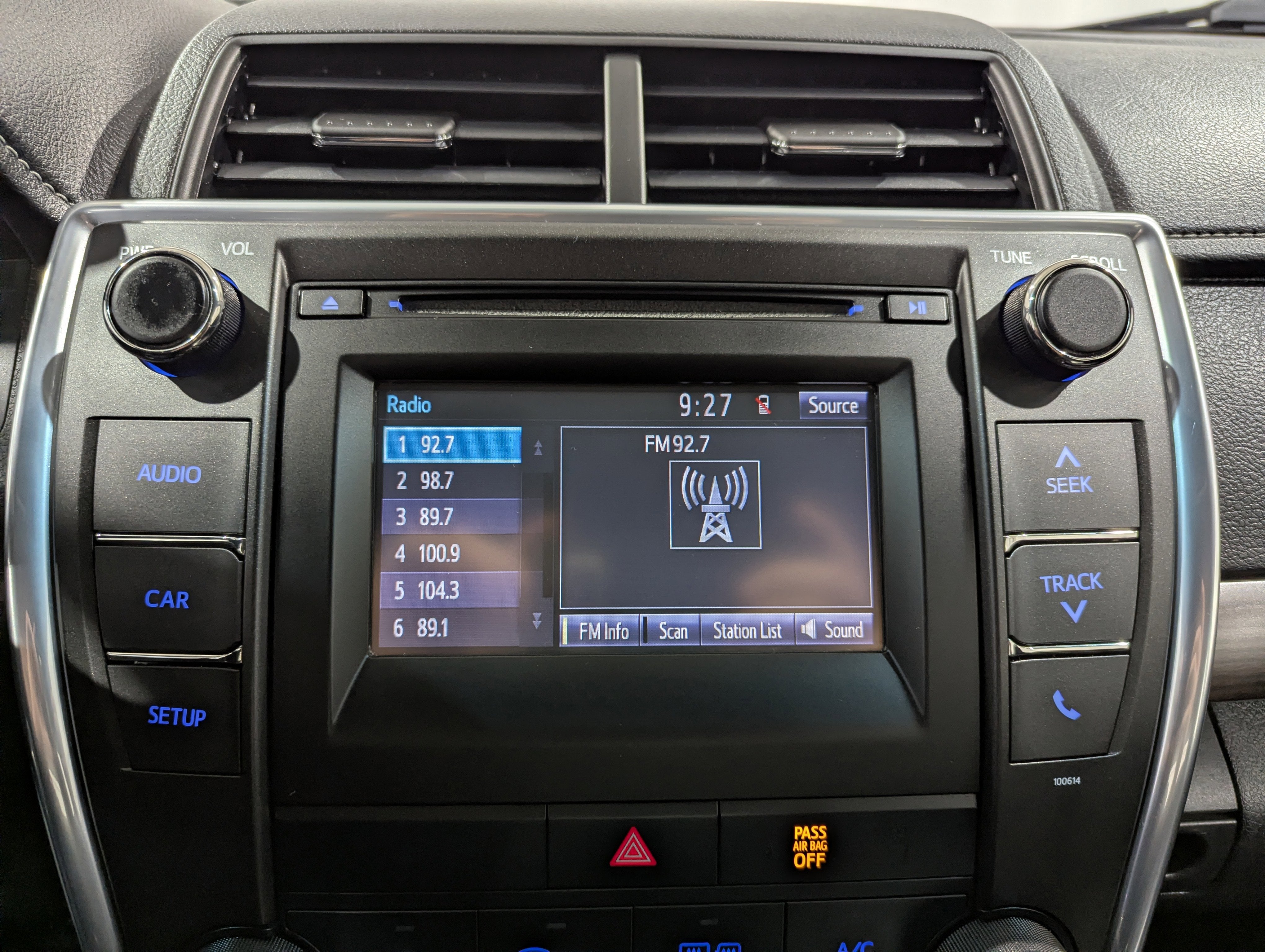 2016 Toyota Camry LE