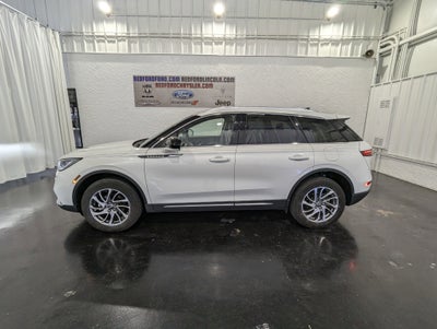 2022 Lincoln Corsair Standard AWD