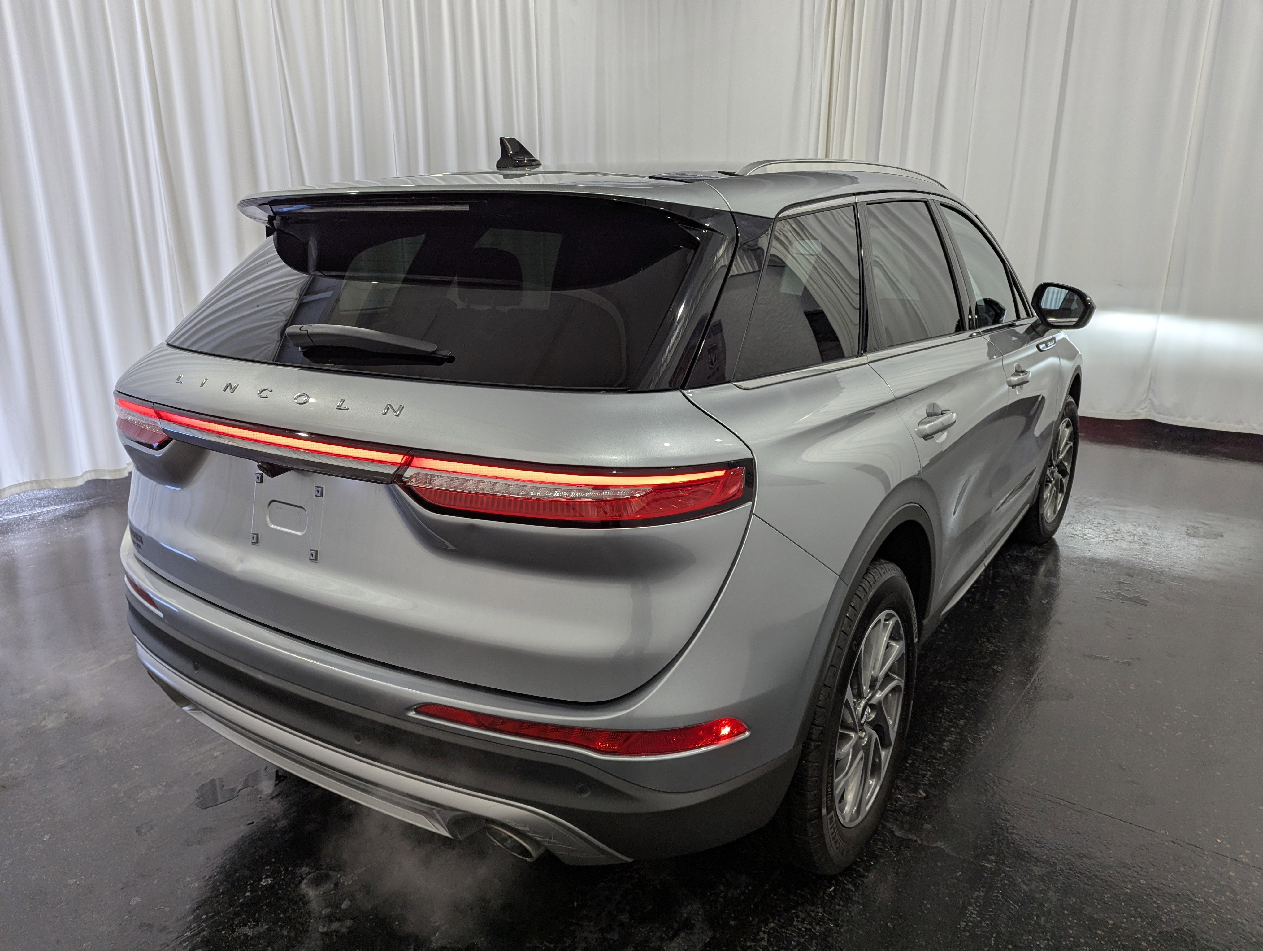 2022 Lincoln Corsair Standard AWD