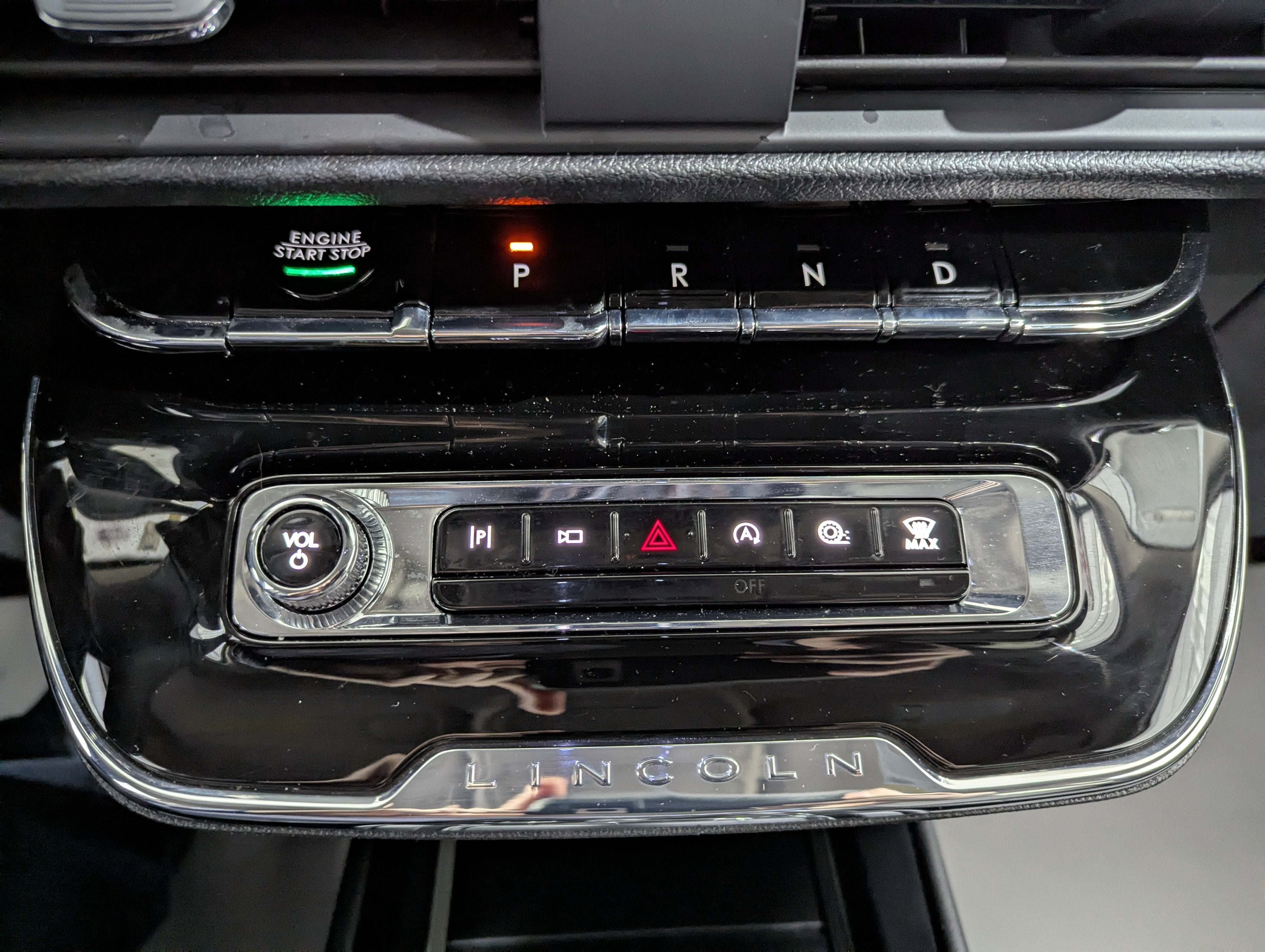 2025 Lincoln Corsair Premiere AWD