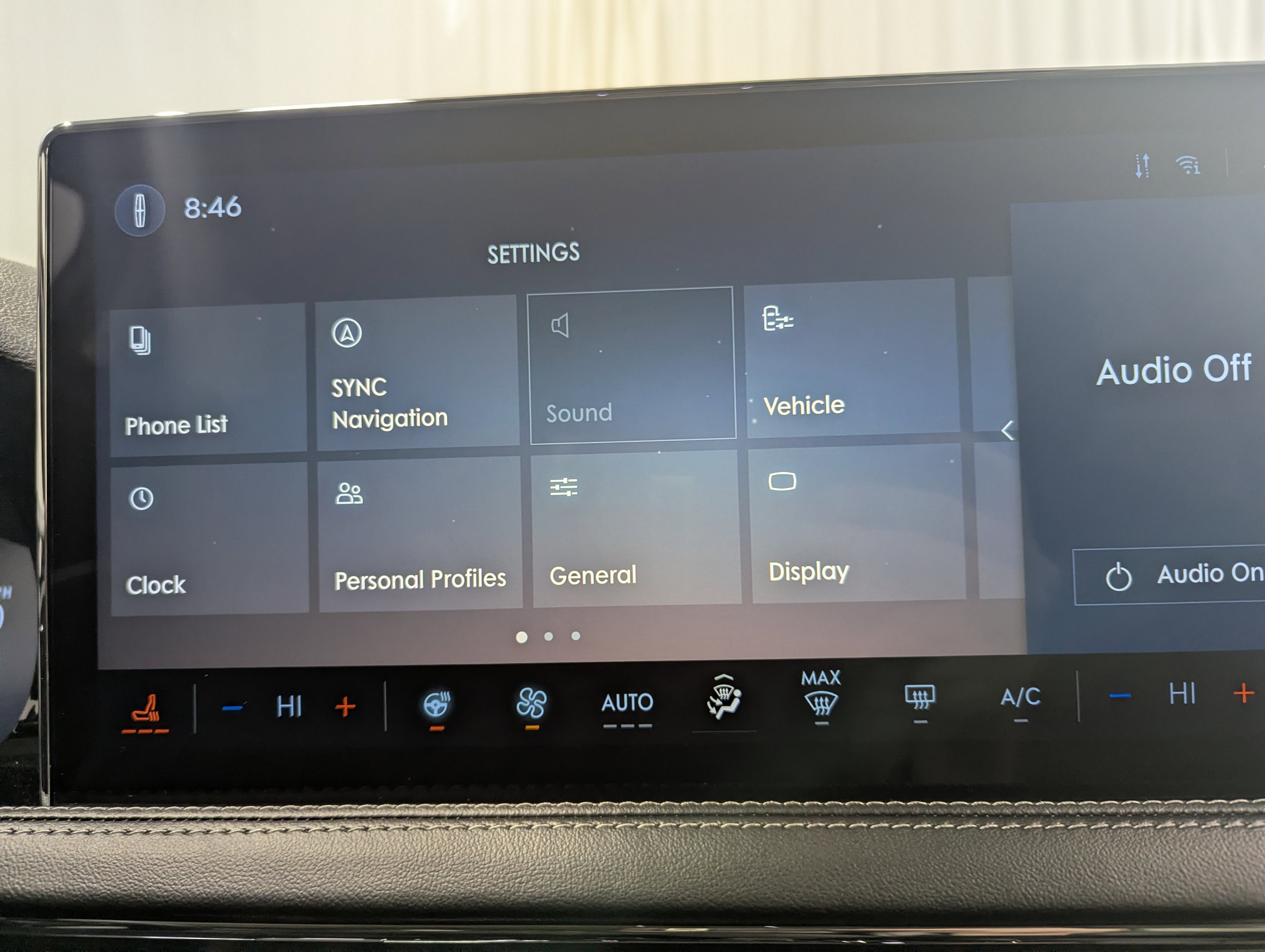 2023 Lincoln Corsair Standard AWD