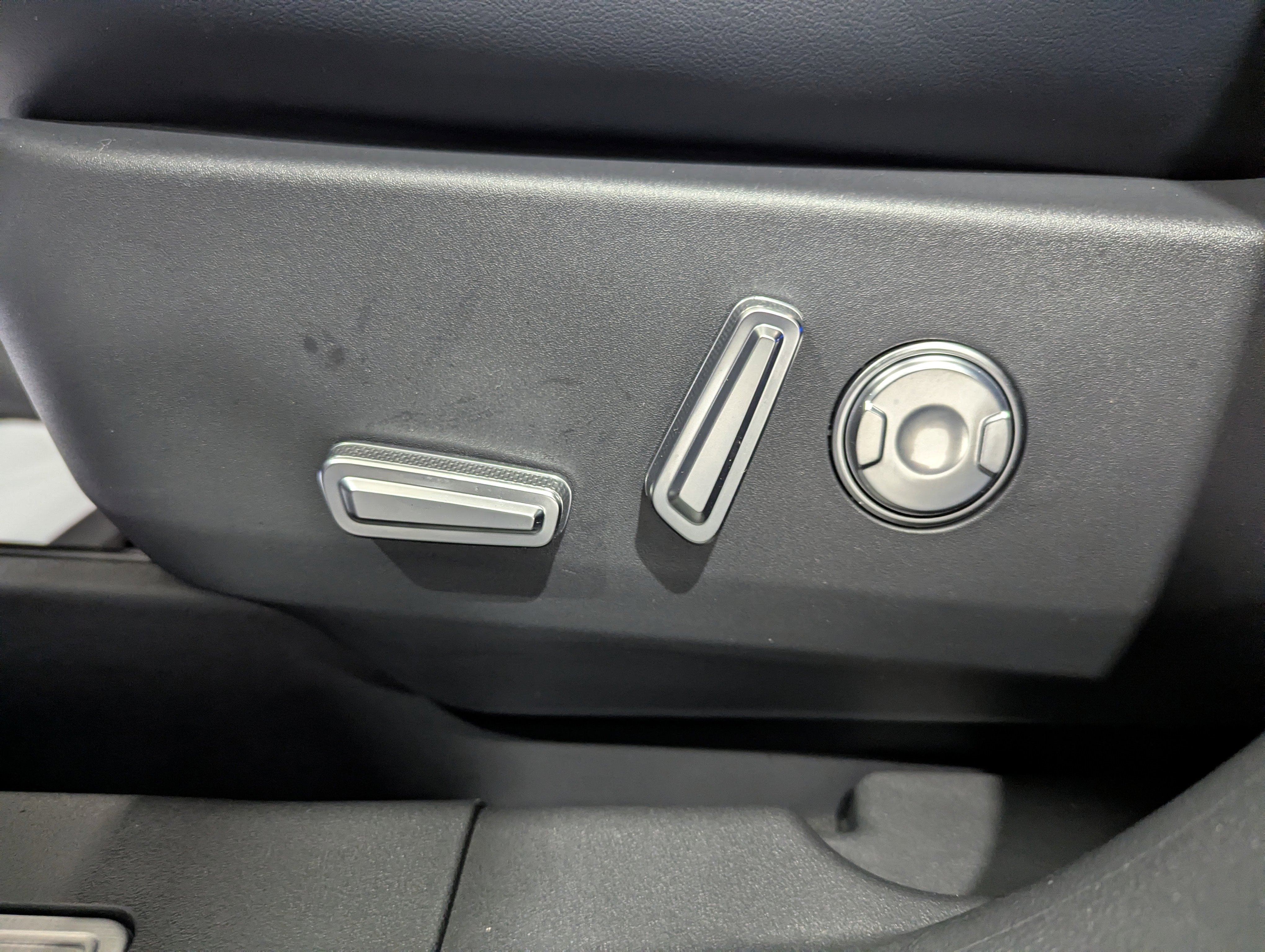 2025 Lincoln Nautilus Reserve AWD