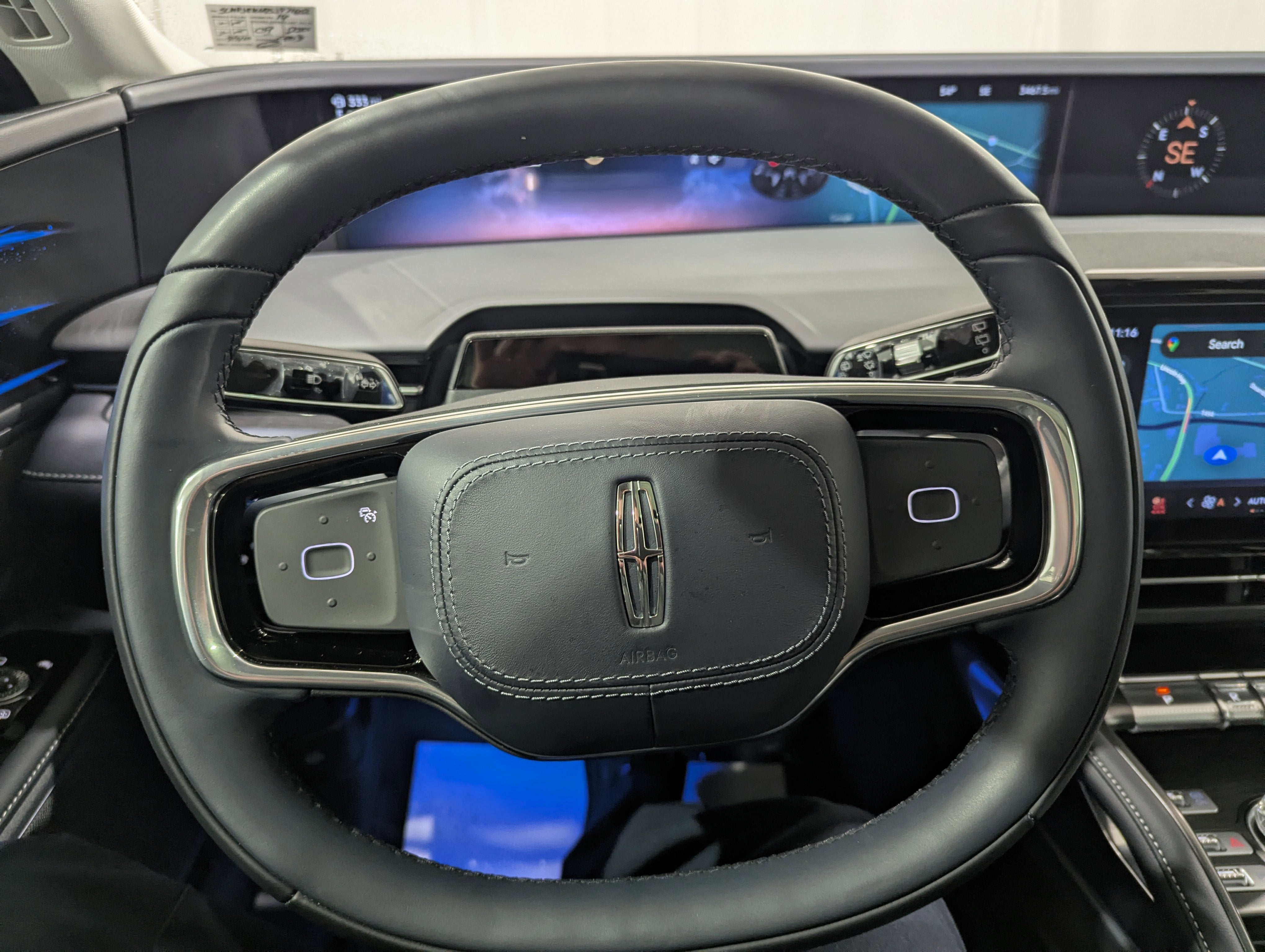 2025 Lincoln Nautilus Reserve AWD