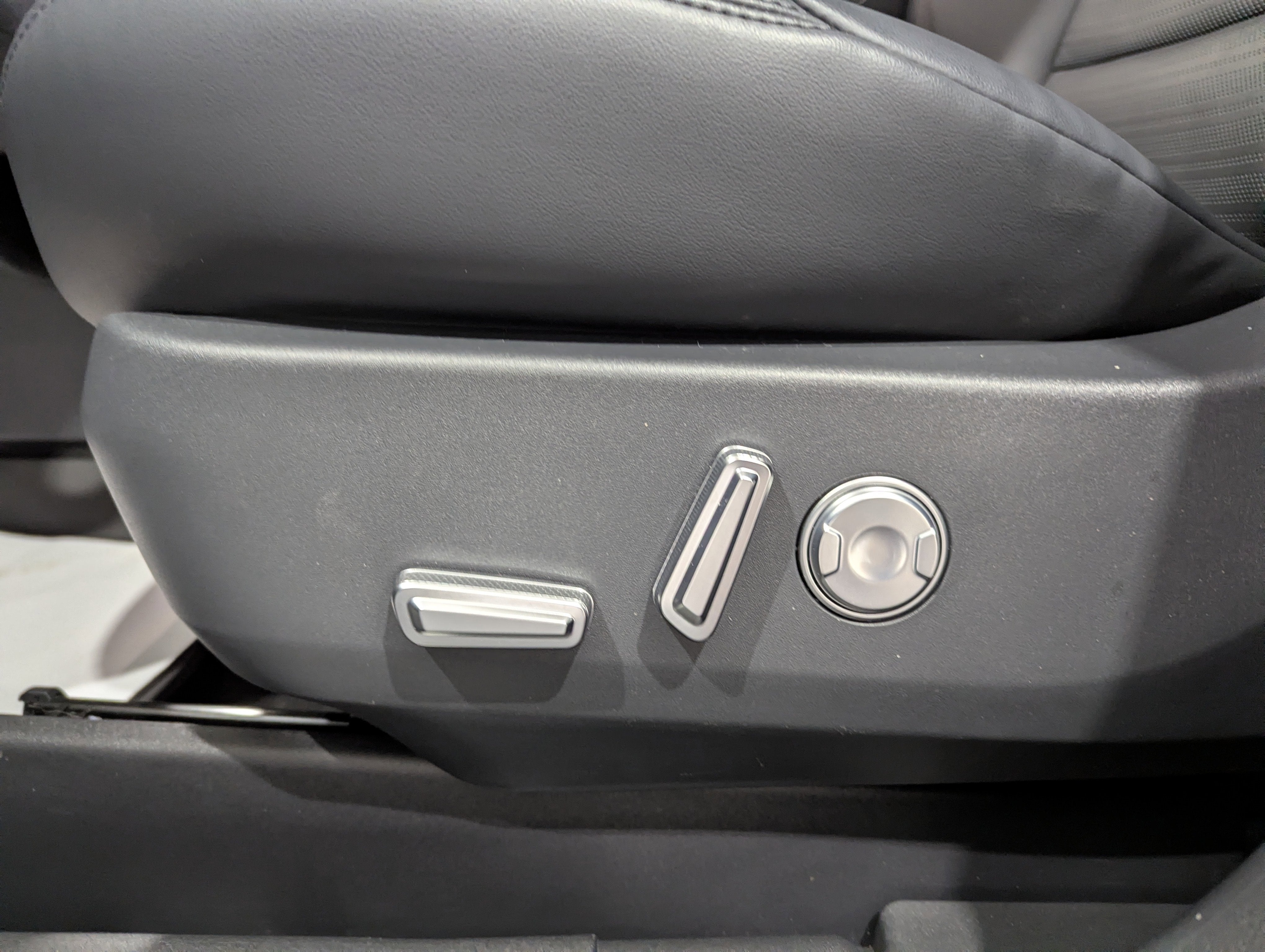 2026 Lincoln Nautilus Reserve AWD