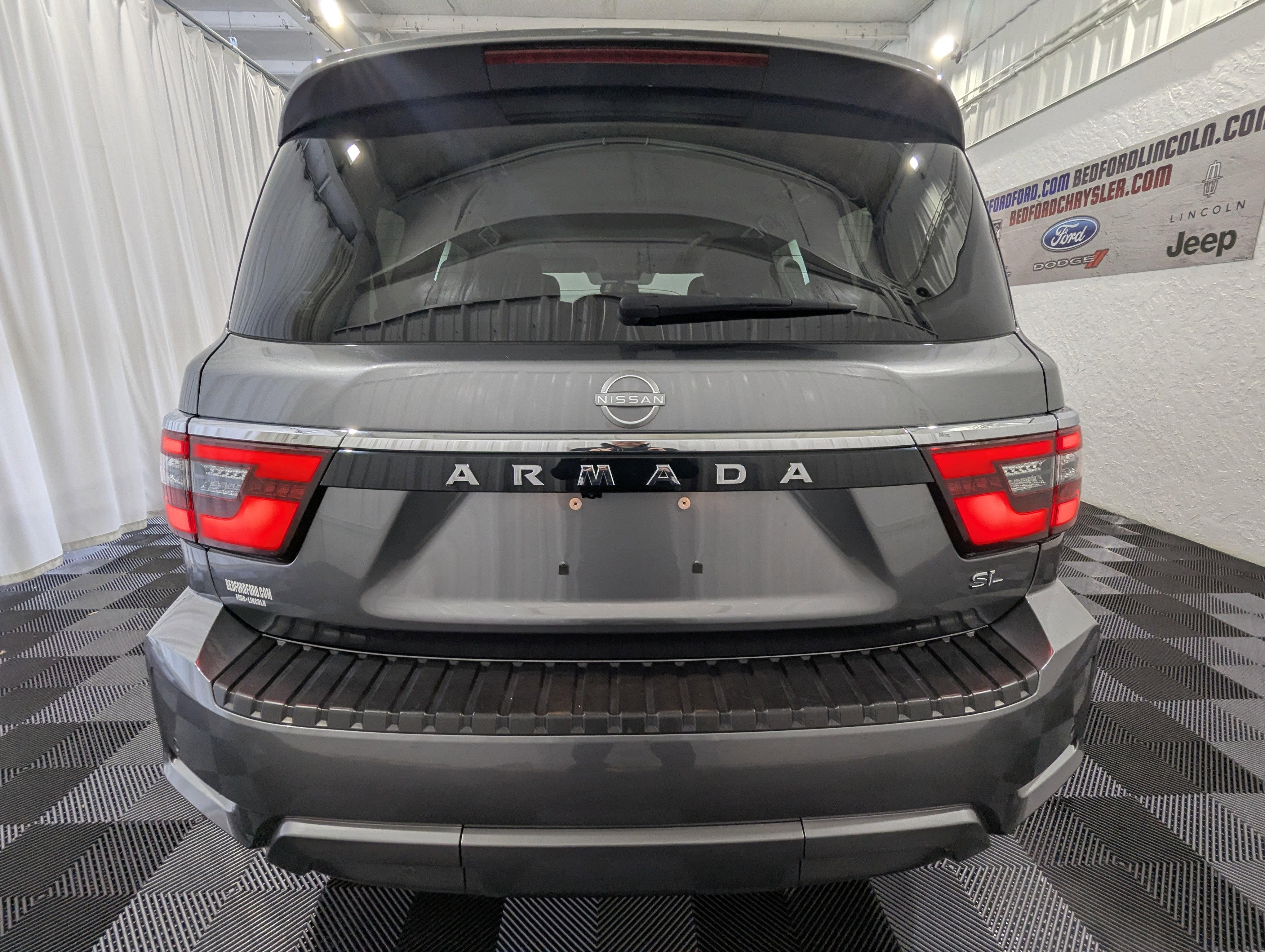 2024 Nissan Armada SL 4x4
