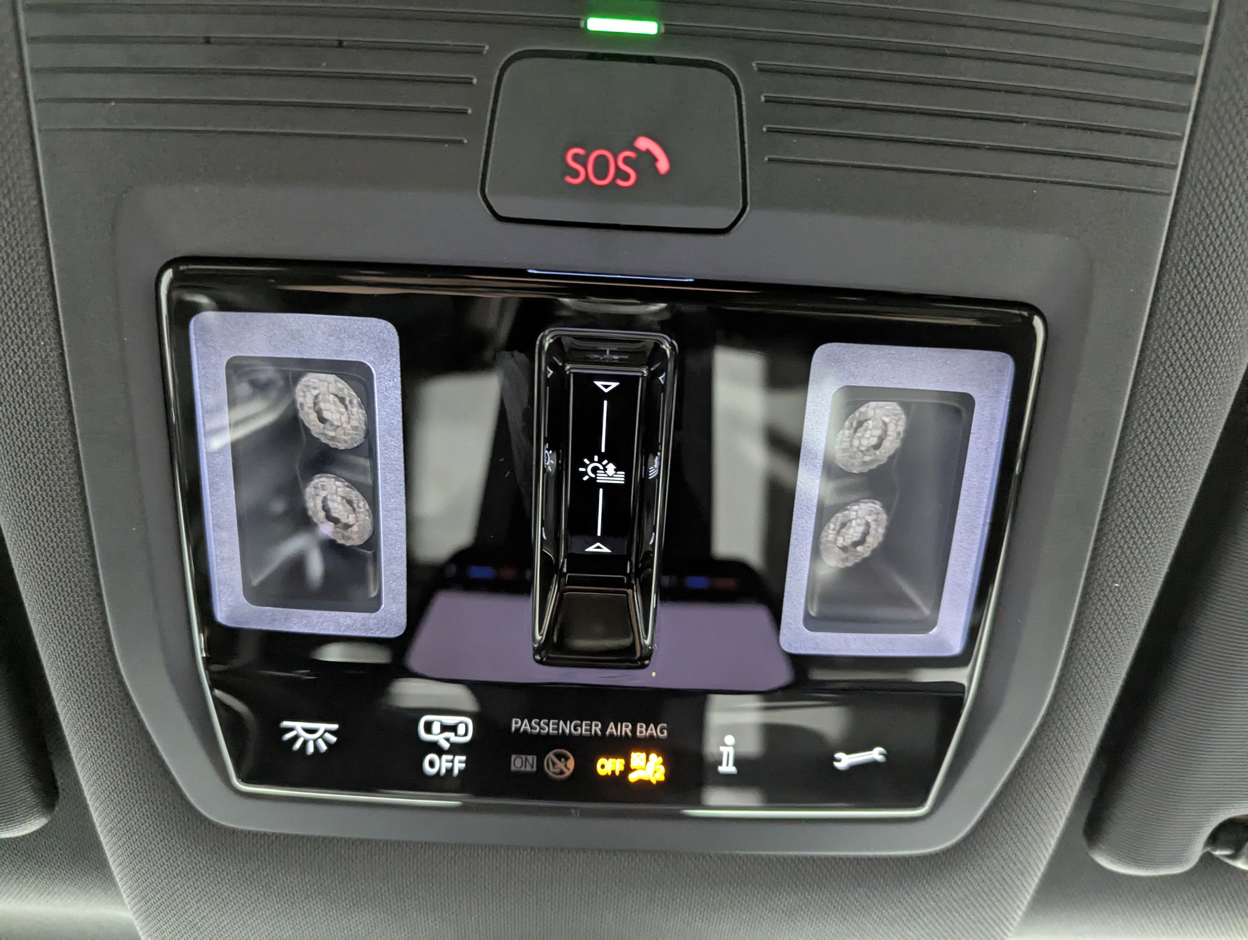 2025 Volkswagen ID. Buzz Pro S Plus 4MOTION