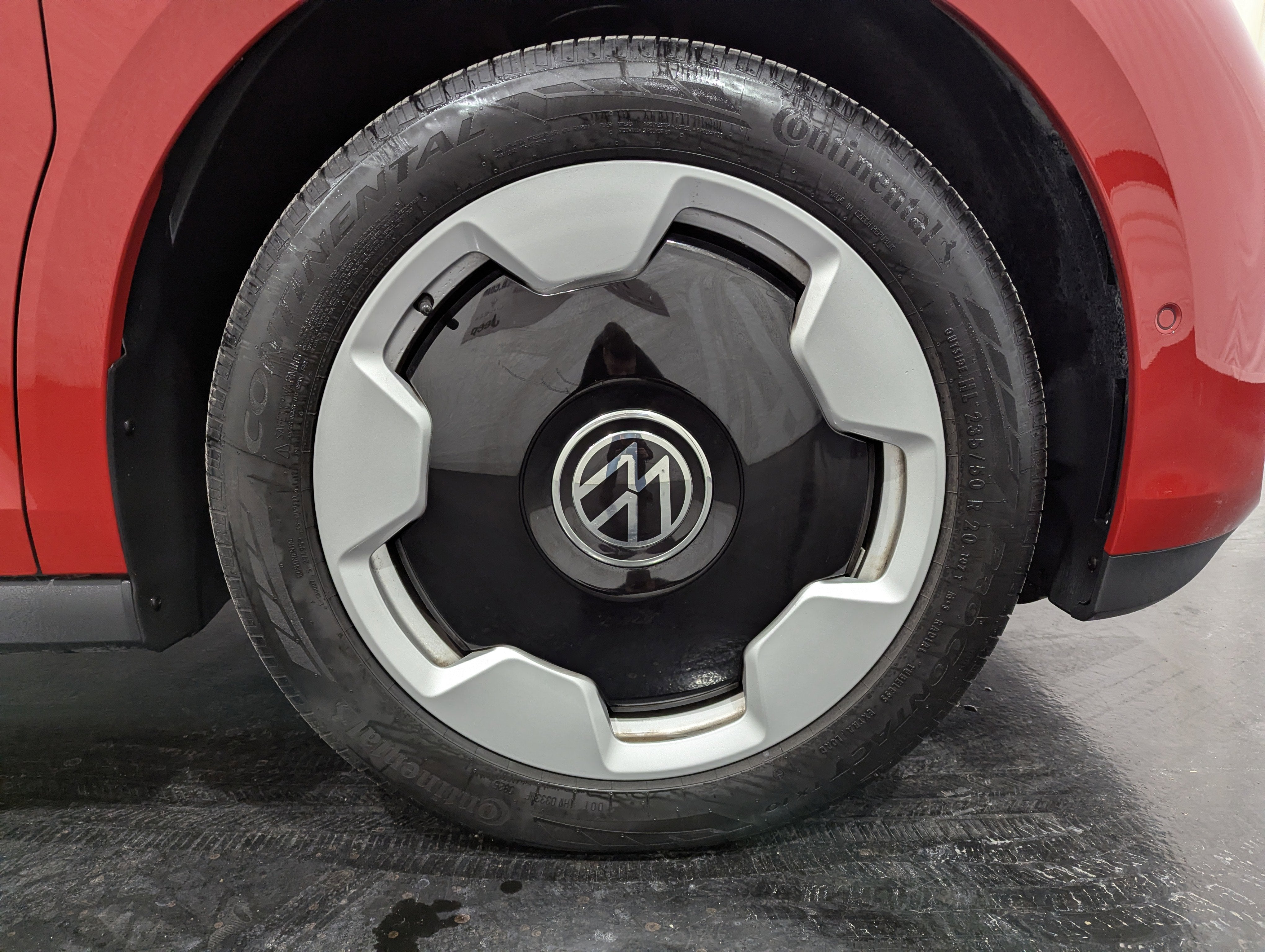 2025 Volkswagen ID. Buzz Pro S Plus 4MOTION